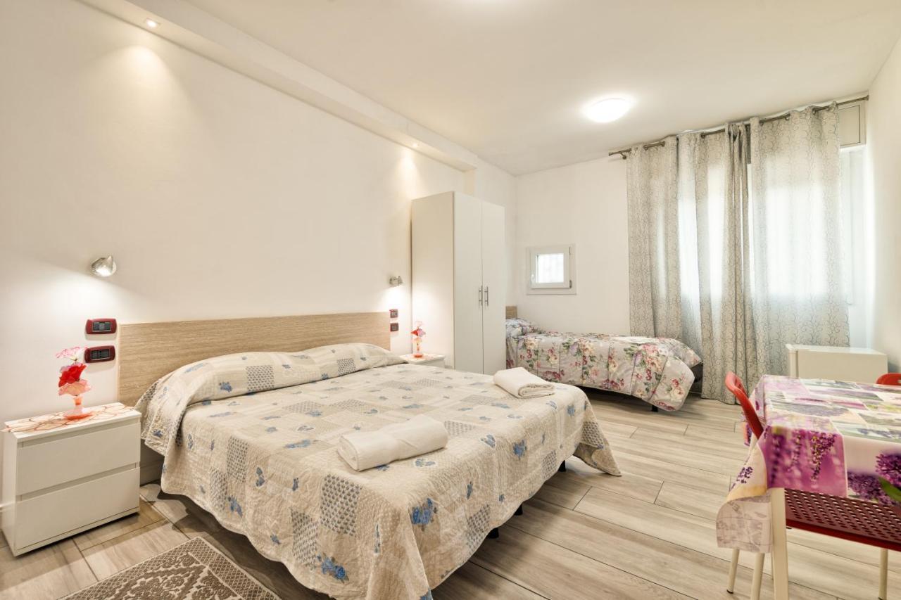 Venice Pink House Hotell Marghera Eksteriør bilde