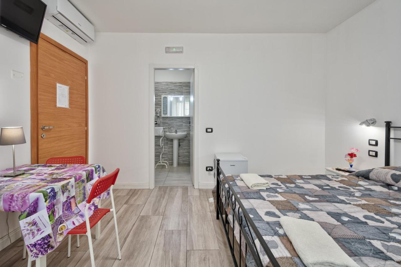Venice Pink House Hotell Marghera Eksteriør bilde