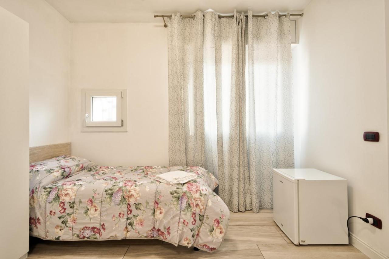 Venice Pink House Hotell Marghera Eksteriør bilde